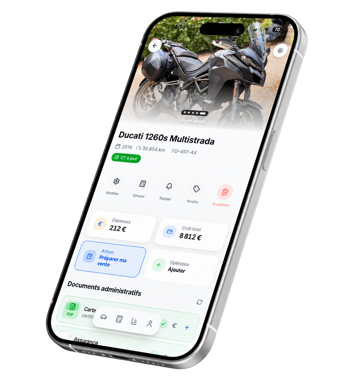 PAVIGA affiché sur un smartphone avec le dossier complet d’un véhicule
